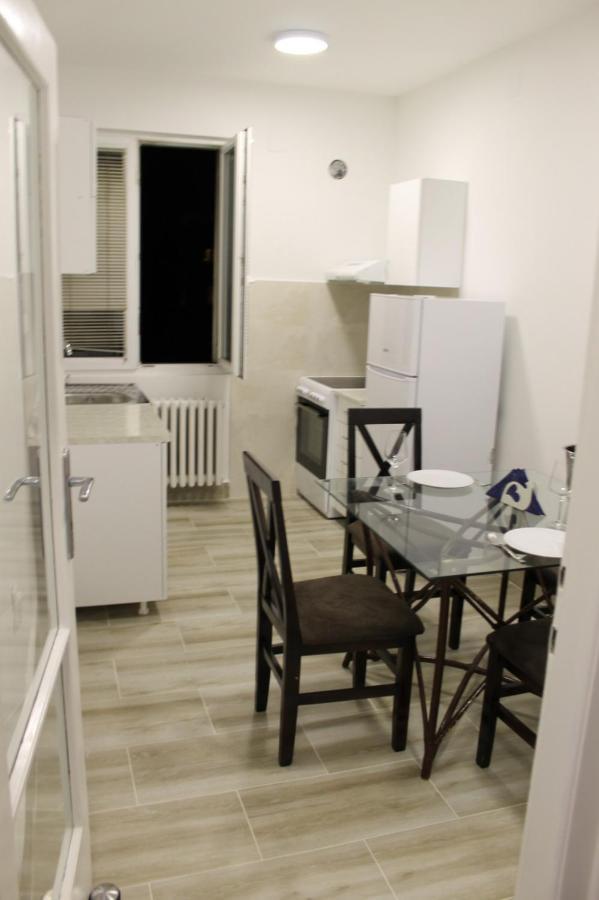 Apartment 51 - Bright, Spacious, Lux 1 Bedroom In The City Center - Stari Grad Белград Екстер'єр фото